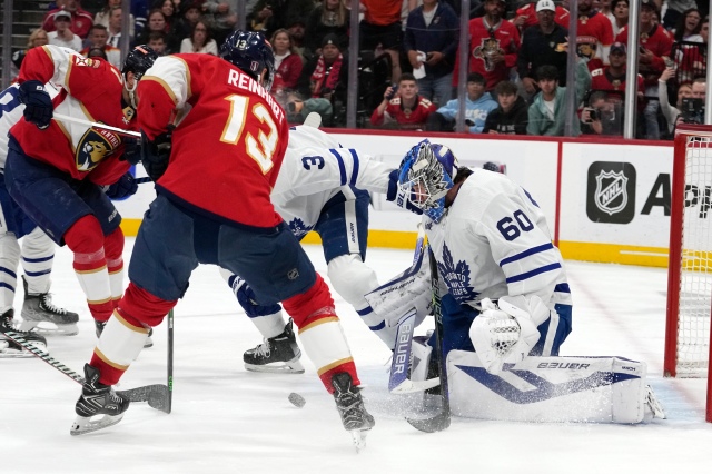 Les Maple Leafs de Toronto battent les Panthers de la Floride dans le quatrième match